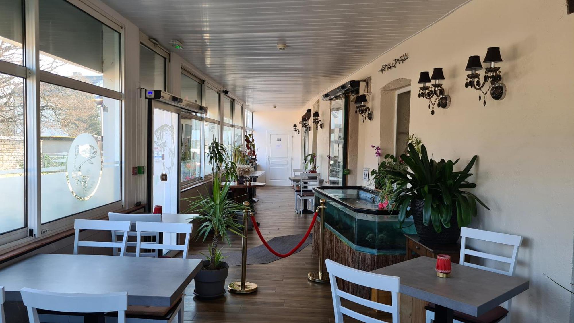 Hotel La Truite de la Loue à Quingey Extérieur photo