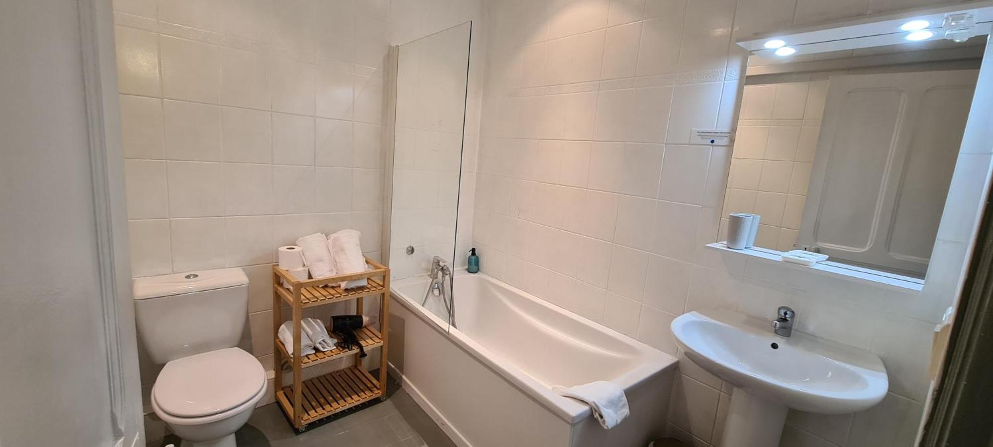 Hotel La Truite de la Loue à Quingey Extérieur photo