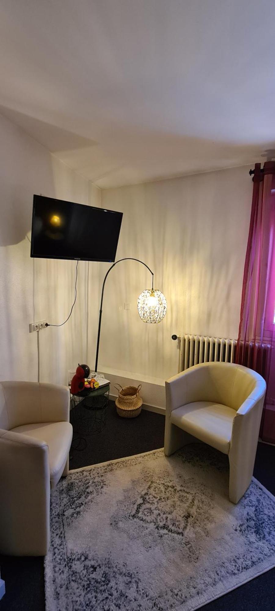Hotel La Truite de la Loue à Quingey Extérieur photo
